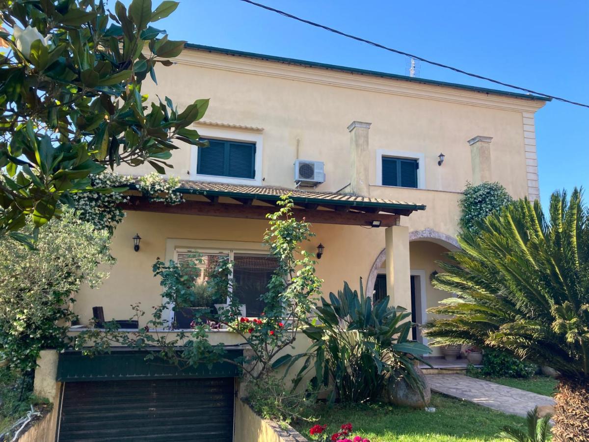 Villa Maria Kanali  Bagian luar foto