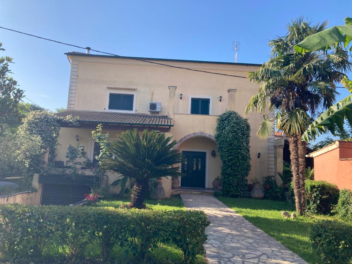 Villa Maria Kanali  Bagian luar foto