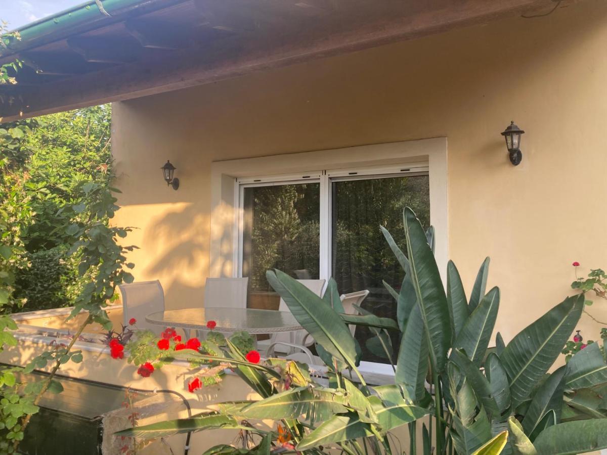 Villa Maria Kanali  Bagian luar foto