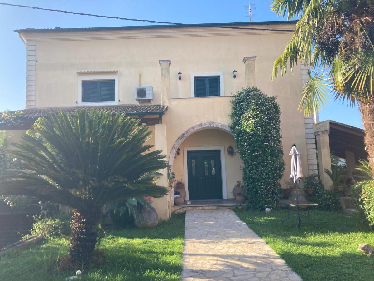 Villa Maria Kanali  Bagian luar foto