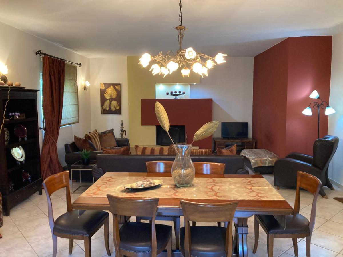 Villa Maria Kanali  Bagian luar foto
